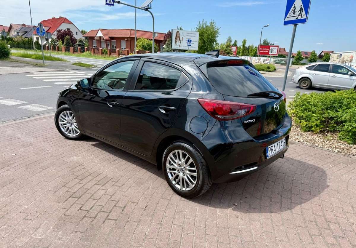 Mazda 2