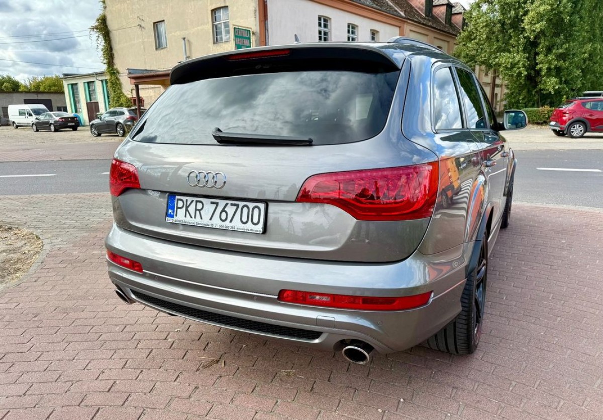 Audi Q7