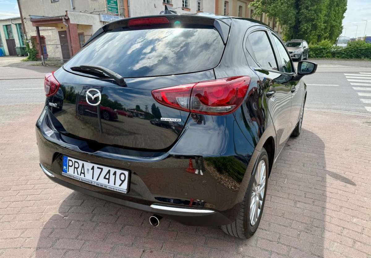 Mazda 2